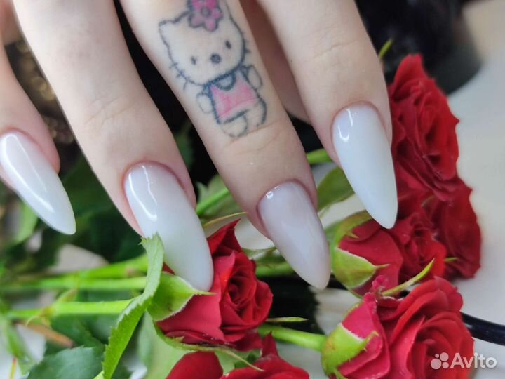 Наращивание ногтей