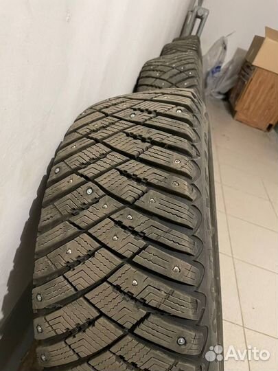 Goodyear Ultragrip Ice Arctic 205/55 R16 94U