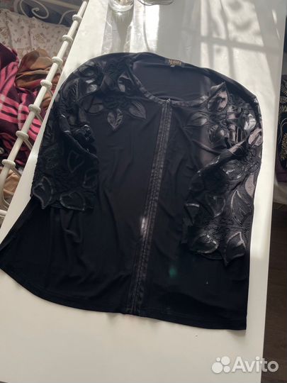 Вещи женские платья кофты 58-62