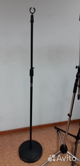 Микрофонные стойки MVT разные новые