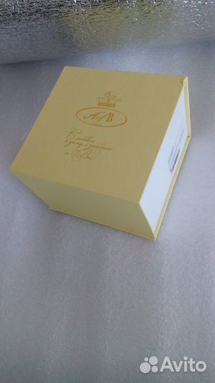 Шкатулка/коробка от кружки,кружка Мервел