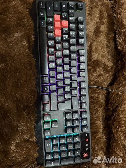 Клавиатура bloody