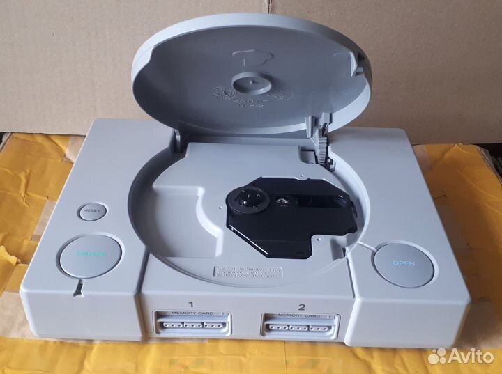 PS1 scph-7000 (MultiSystem)