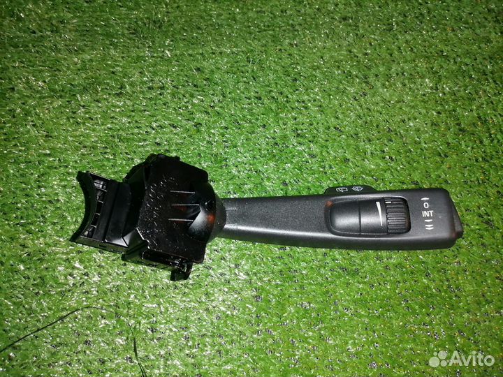 Переключатель подрулевой (дворников) 8682869 Volvo