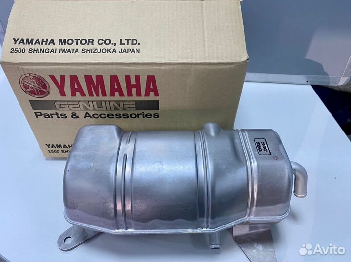 Бачек масляный снегохода Ямаха 8HV2175100