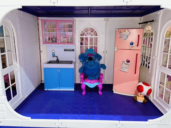 Домик для барби с мебелью