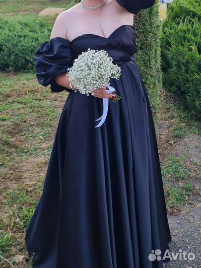 Вечернее платье