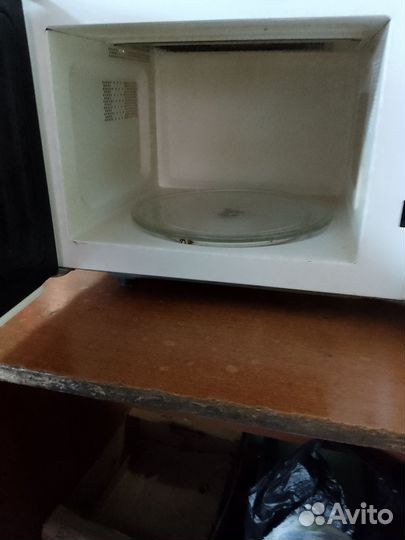 Микроволновая печь