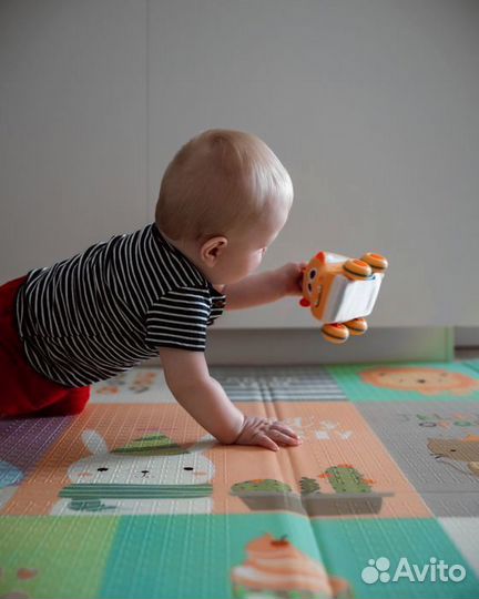 Детский коврик для ползания новый (заводской брак)