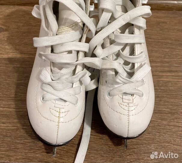 Коньки для фигурного катания