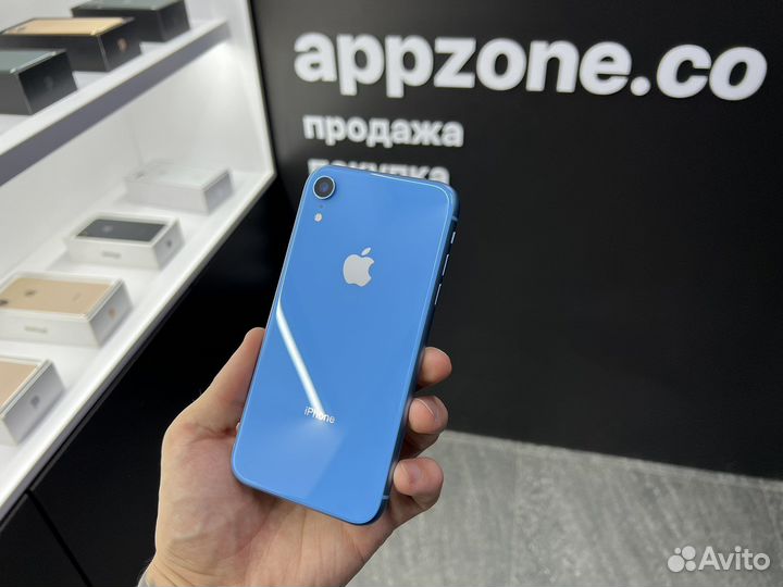 iPhone Xr, 64 ГБ