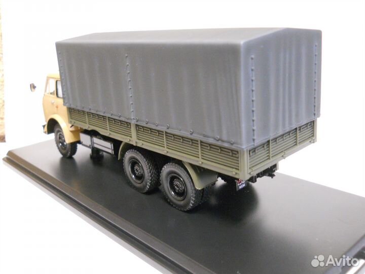 Модель автомобиля маз-514 1:43