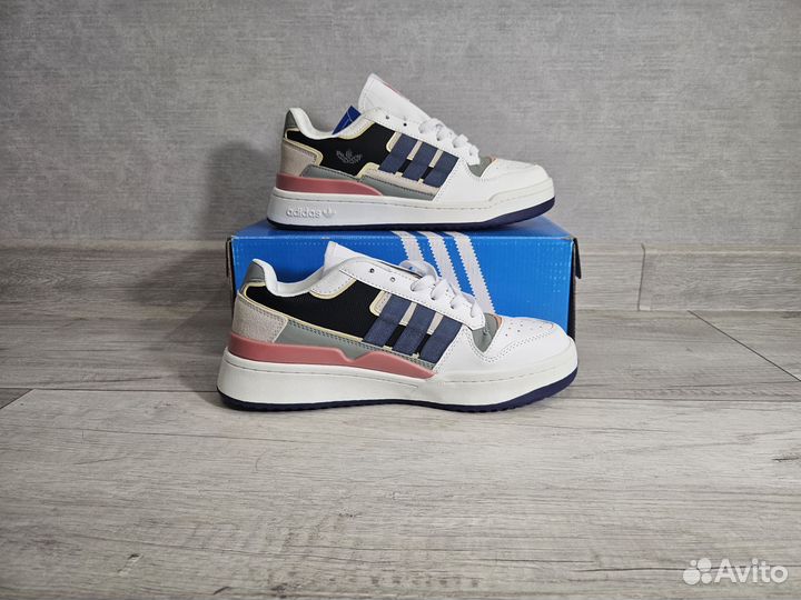 Кроссовки Adidas originals forum low