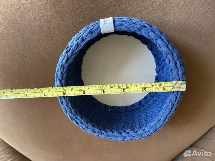 Вязаная корзинка