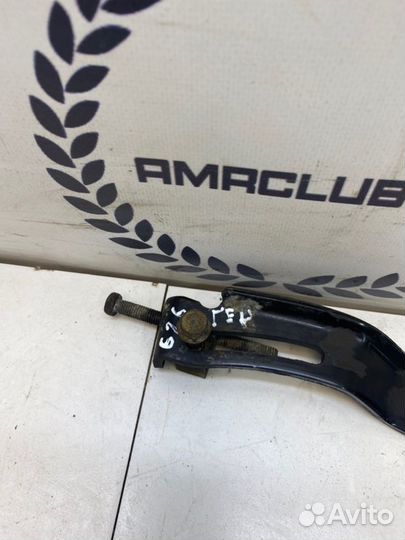 Кронштейн генератора Mazda 626 Gf седан 2.0 FS-DE