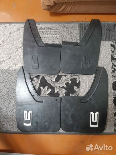 Брызговики Москвич 2141