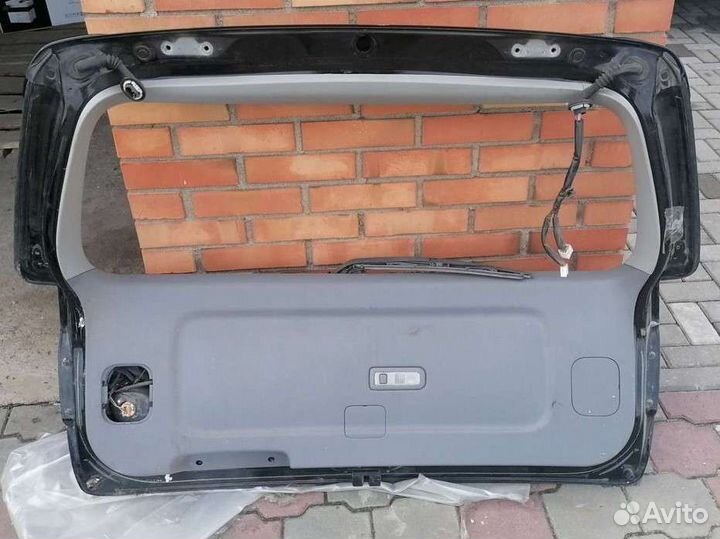 Дверь багажника Toyota Ipsum 21кузов 2003год