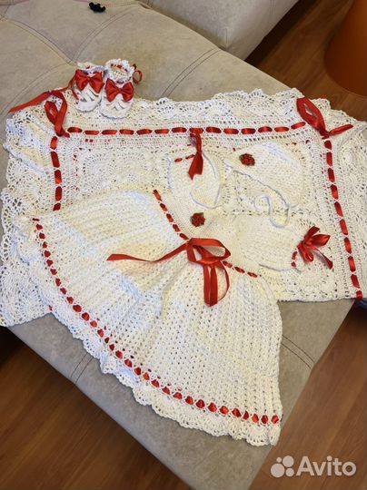 Комплект на выписку для девочки