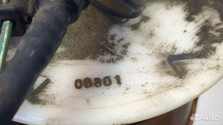 Насос топливный электрический Chrysler 300M, 2000