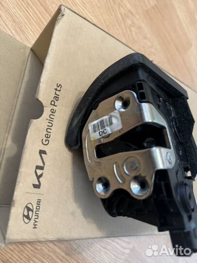 Замок задней левой двери KIA optima JF (4)