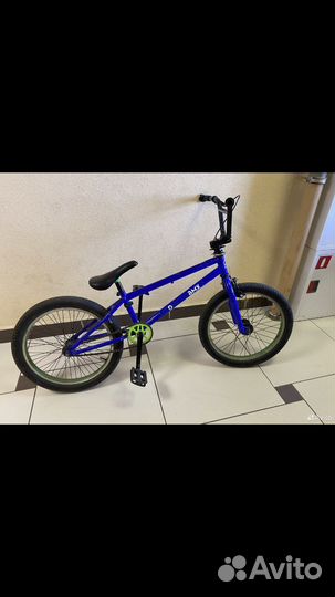 Трюковой велосипед BMX