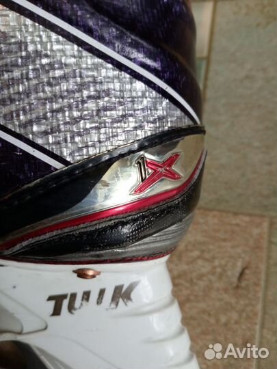 Коньки хоккейные