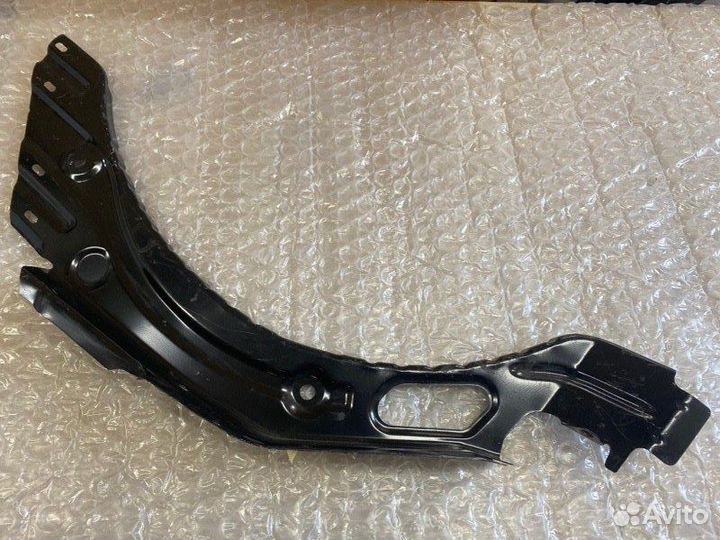 Лонжерон передний правый Opel Zafira 2011 - 2015