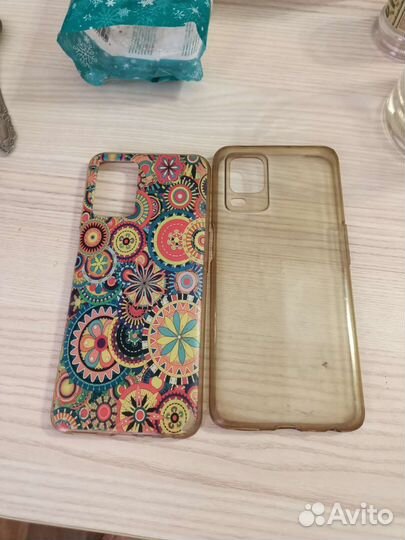 Чехлы на телефон