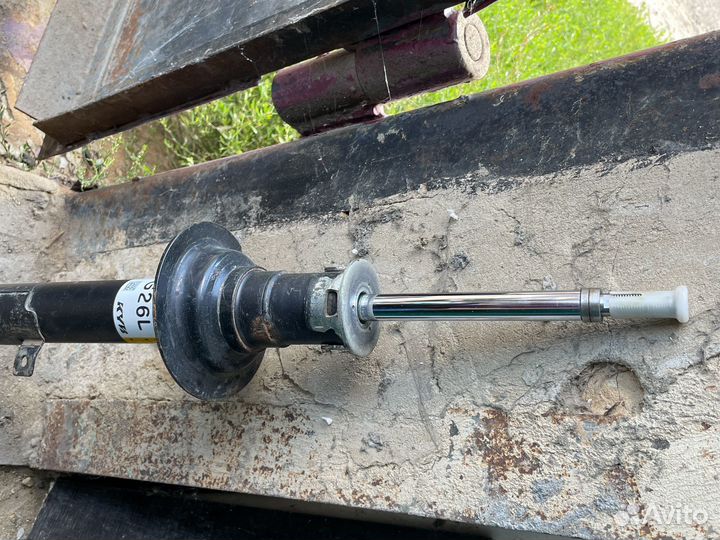 Амортизатор с регулировкой жесткости