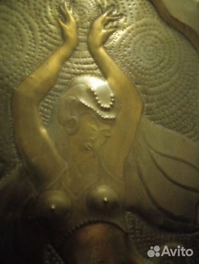 Чеканка/Винтаж/Девушка