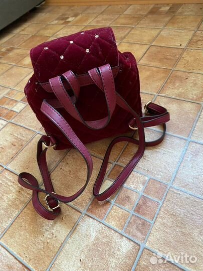 Рюкзак женский guess