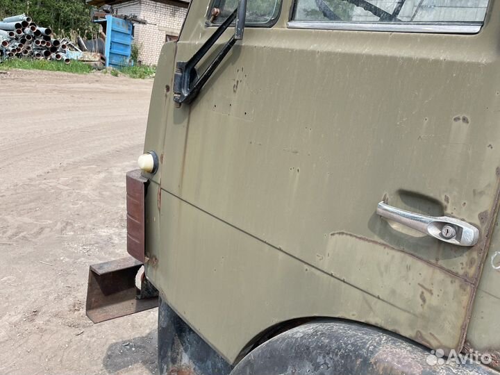 Дверь камаз 4310