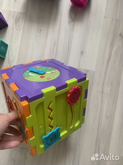 Развивающие игрушки для малышей от года