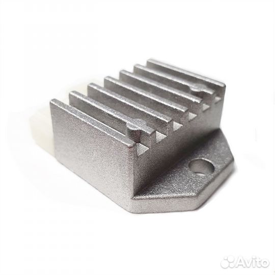 Регулятор напряжения Yamaha Jog