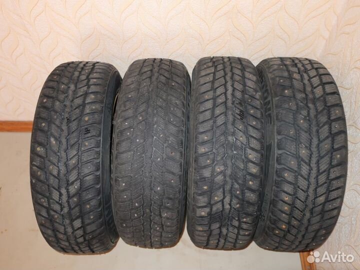 Комплект зимних колес (шины + диски) R 14