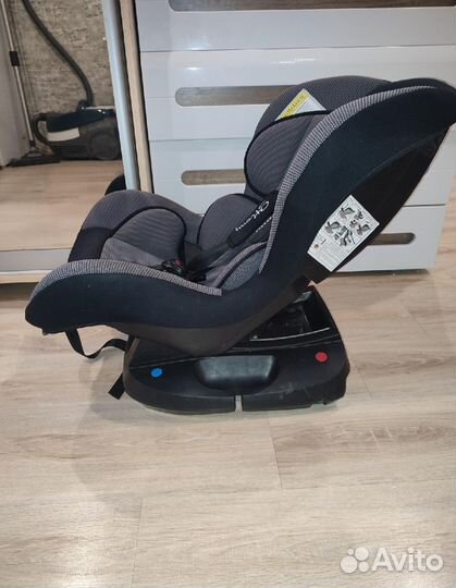 Автомобильное кресло