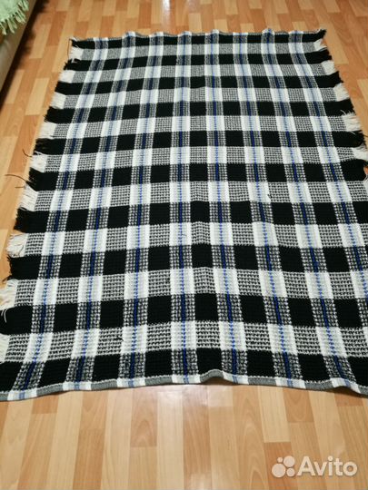 Плед с бахромой