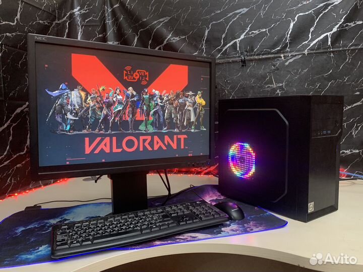 4 ядерный игровой компьютер с монитором под ключ