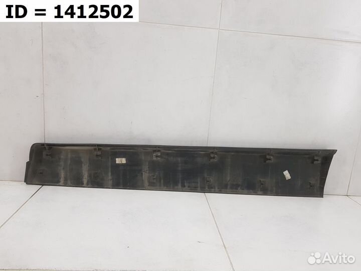 Молдинг двери передней левой Opel Mokka