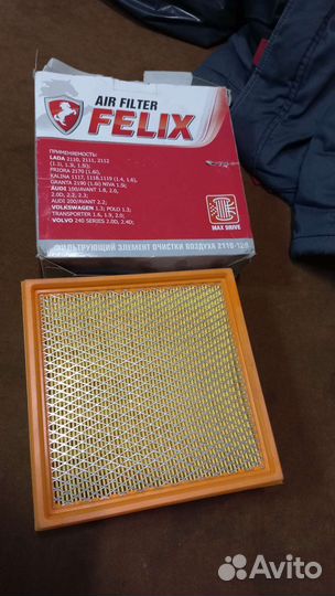 Буксировочный. Крюк для приоры воздушный фильтр