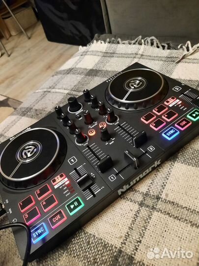 Dj контролер Numark Party Mix 2