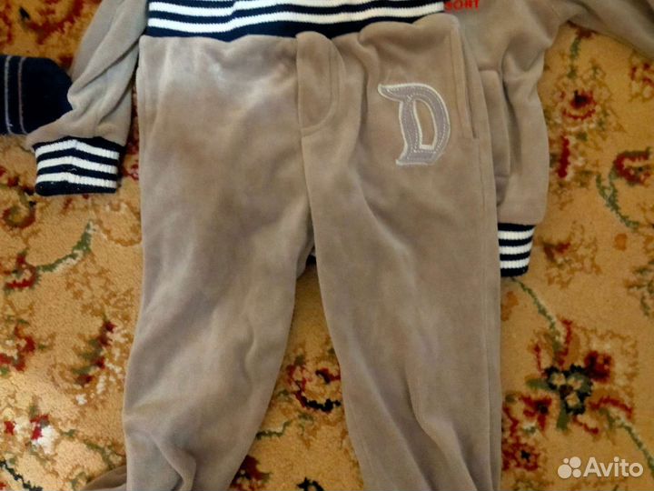 Спортивный костюм