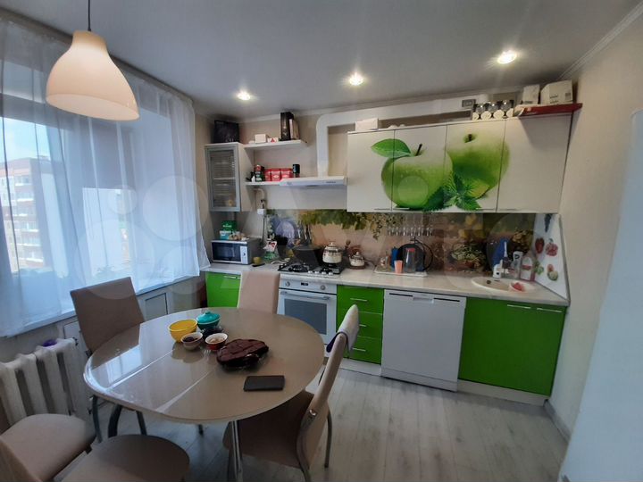 3-к. квартира, 63 м², 8/9 эт.
