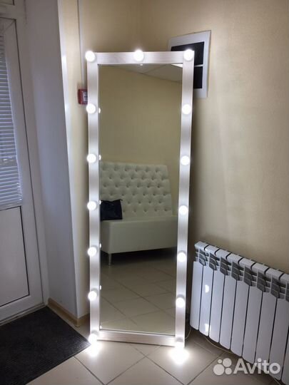 Зеркало с подсветкой