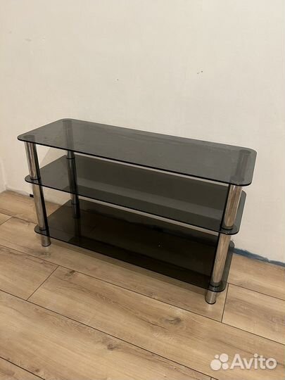 Стеклянная тумба под тв