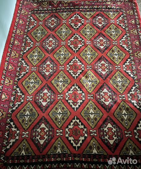 Ковры шерстяные