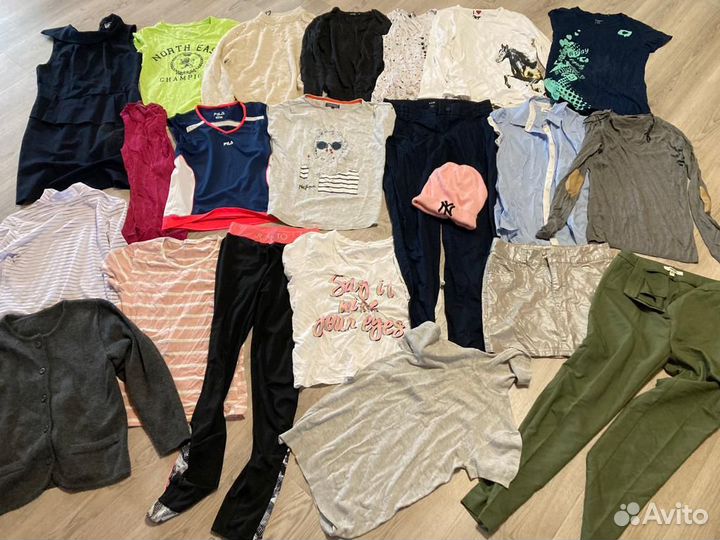 Пакет одежды для девочки от роста 146 до s,xs