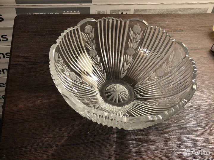 Вазы-конфетницы-графины-салатники/винтаж