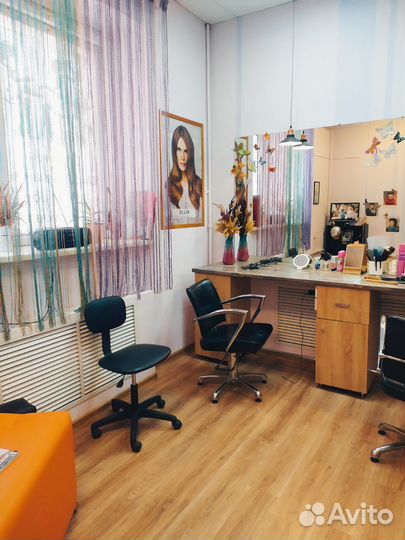 Сдам парикмахерское кресло в аренду