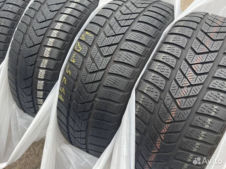 Pirelli Winter Sottozero 3 245/50 R18